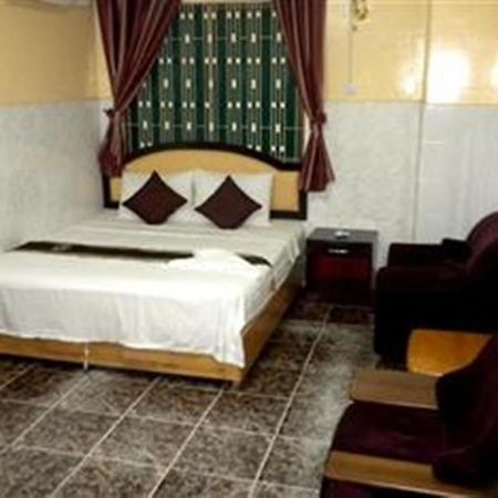 Golden Boat Guesthouse Phnom Penh Værelse billede
