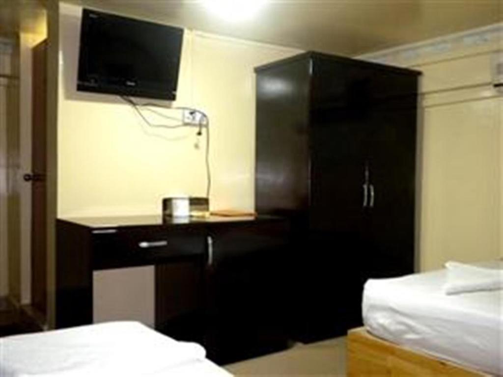 Golden Boat Guesthouse Phnom Penh Værelse billede