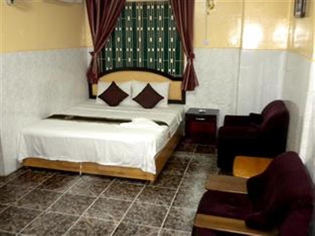 Golden Boat Guesthouse Phnom Penh Værelse billede