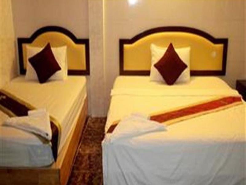 Golden Boat Guesthouse Phnom Penh Eksteriør billede